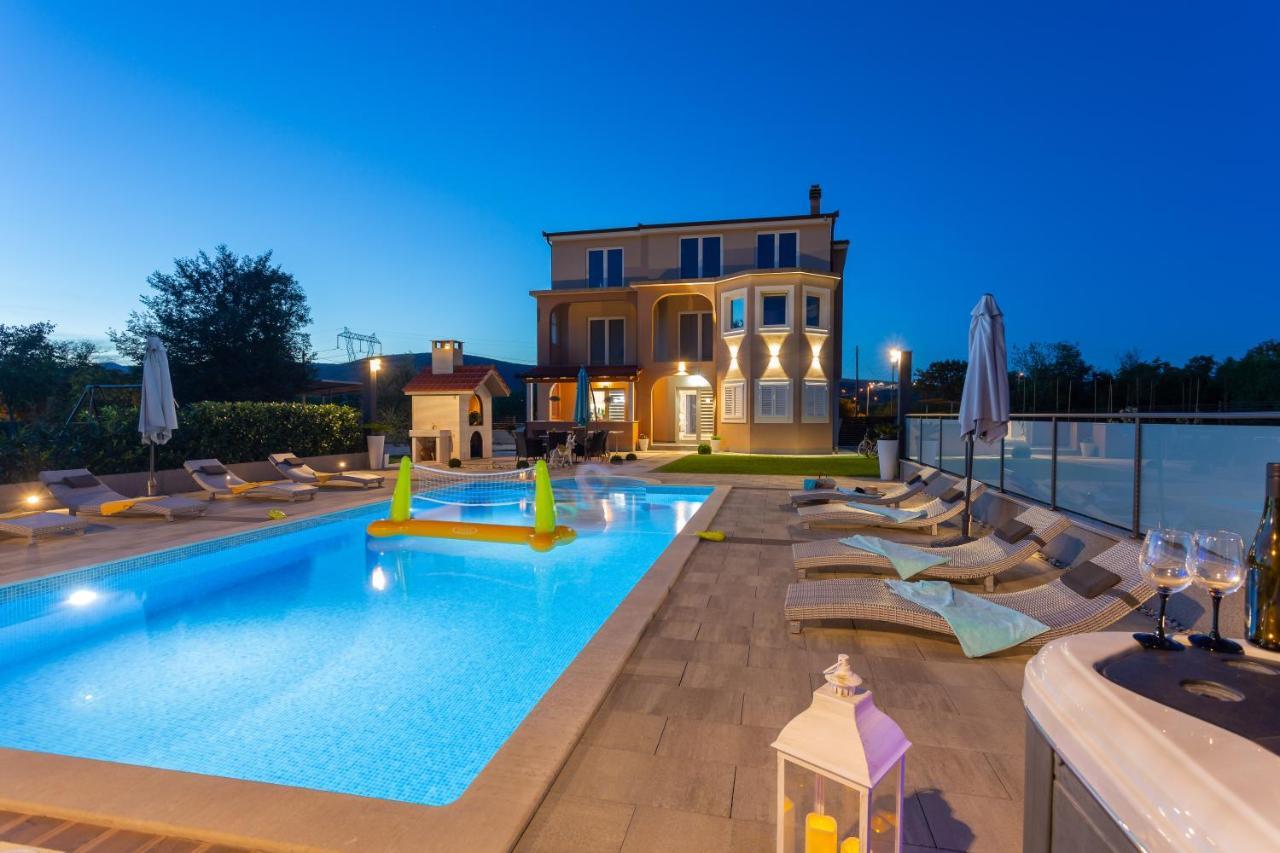 Villa Maris Dugopolje Exteriér fotografie