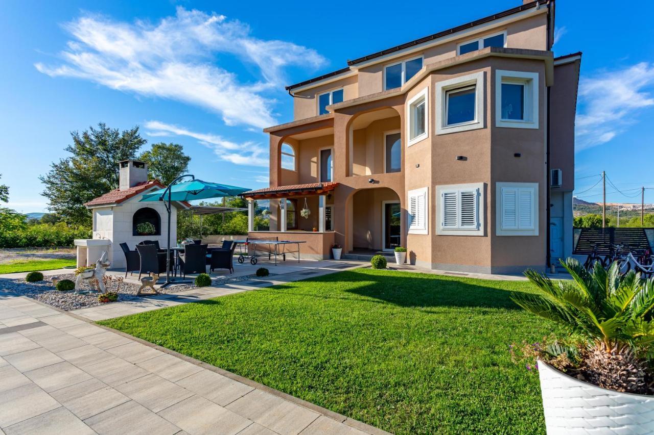 Villa Maris Dugopolje Exteriér fotografie