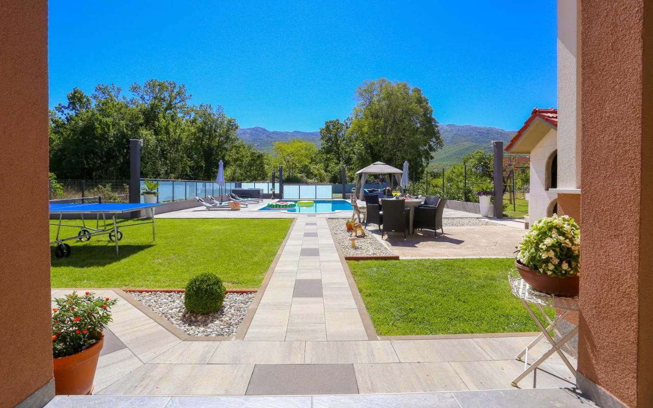 Villa Maris Dugopolje Exteriér fotografie